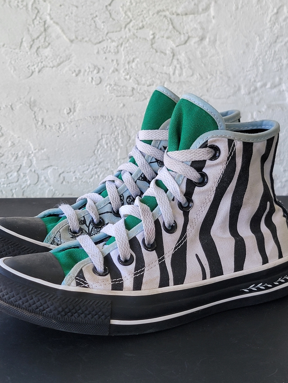 Converse Chuck Taylor Half Green Half Zebra Men's 3 Women's 5 Shoes Sneakers